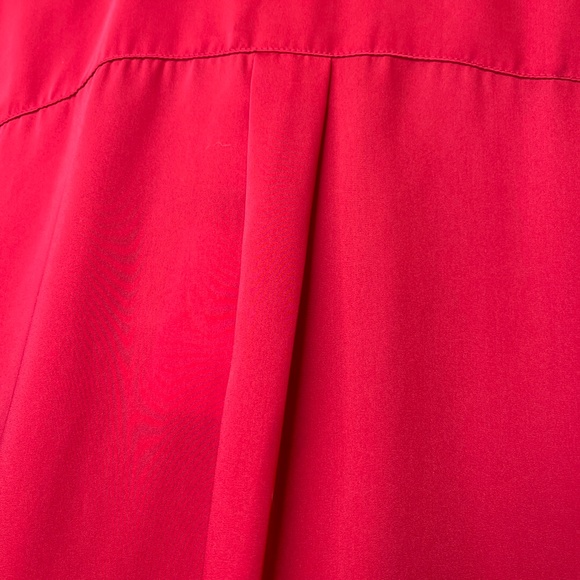 Chico’s | NWT Red Textured Gold Button Down Charmeuse Chic Blouse - Picture 10 of 16